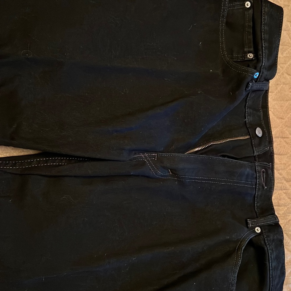 Men’s black Levi 505 jeans. Size 40x30